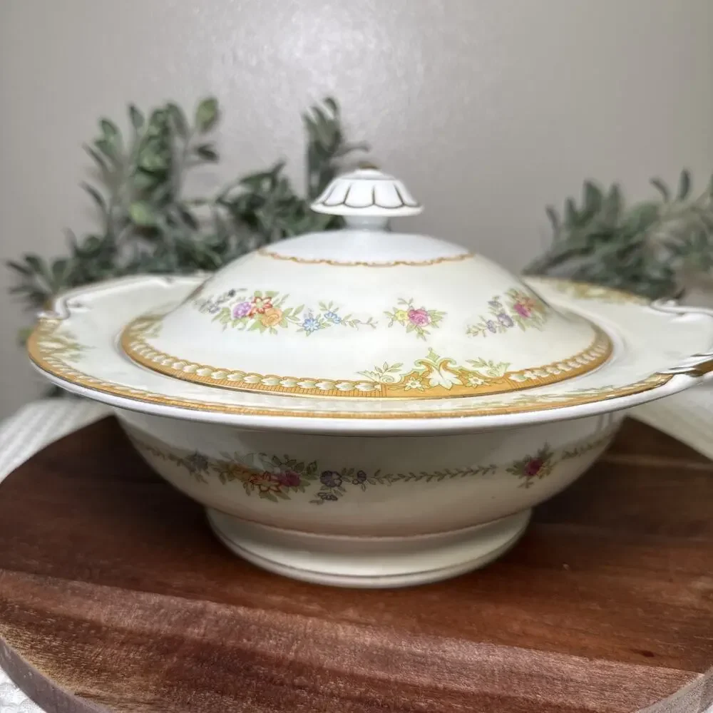 Imperial China Japan Covered Vegetable Bowl Tureen Floral Gold Serving Dish Vtg